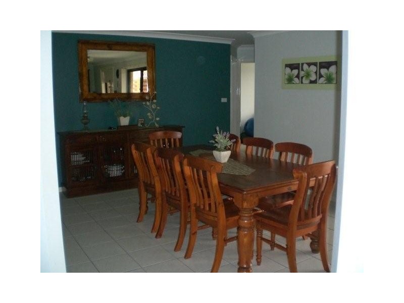 2 Rosewood Close, Moree NSW 2400