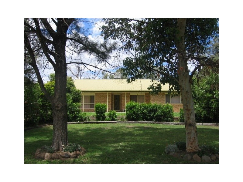 4 Callaillie Avenue, Moree NSW 2400