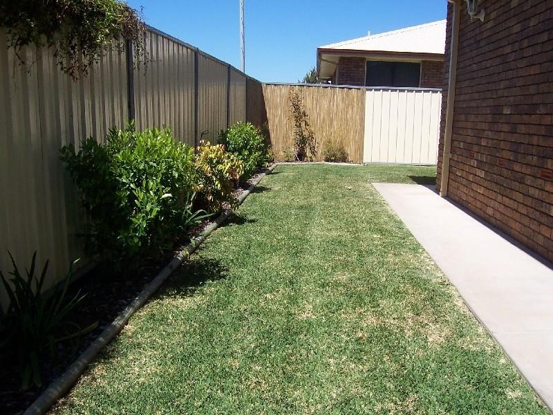 3/4 Iris Street, Moree NSW 2400