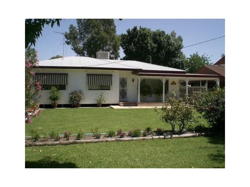 393 Boston Street, Moree NSW 2400
