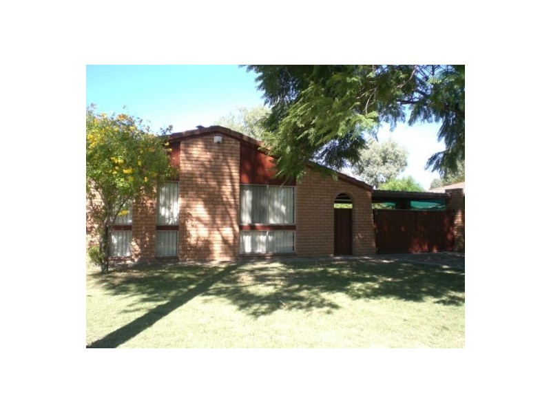4 Acacia Crescent, Moree NSW 2400