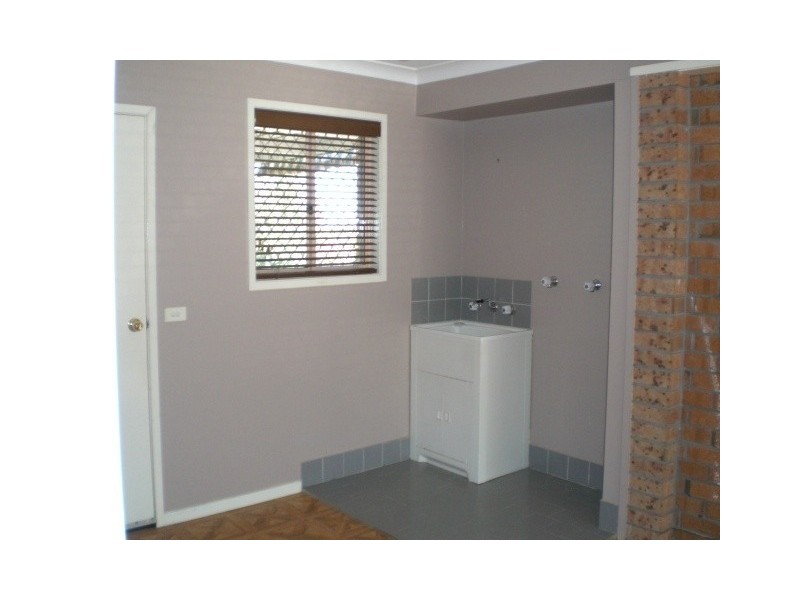 12 Loren Avenue, Moree NSW 2400