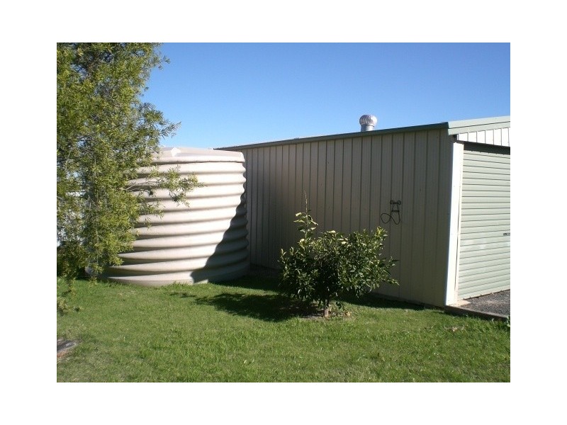 12 Loren Avenue, Moree NSW 2400