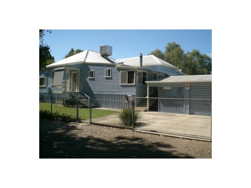 36 Sunnyside Road, Moree NSW 2400
