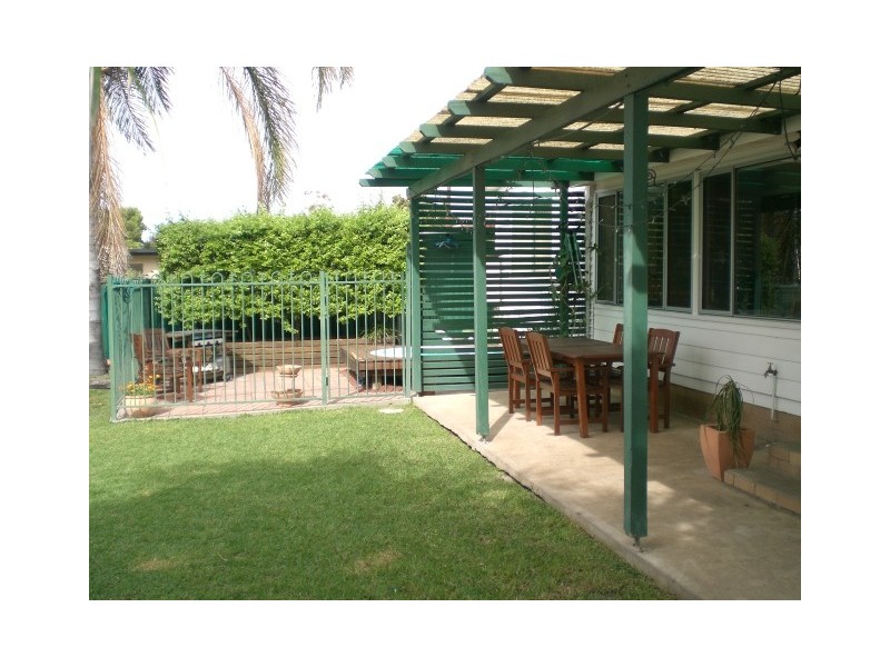 4 DELANDER CRESCENT, Moree NSW 2400