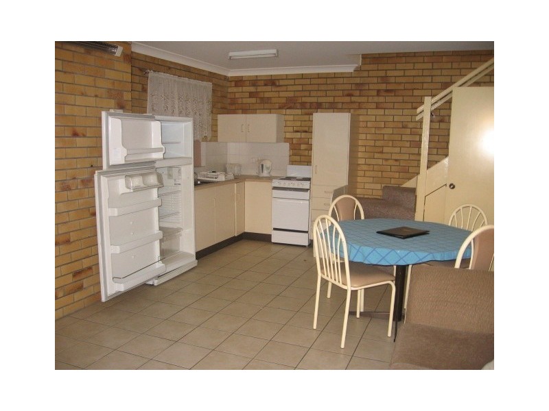 UNIT 1 4-6 DOVER STREET, Moree NSW 2400
