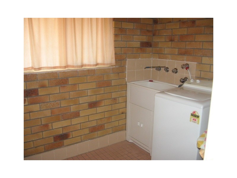 UNIT 1 4-6 DOVER STREET, Moree NSW 2400