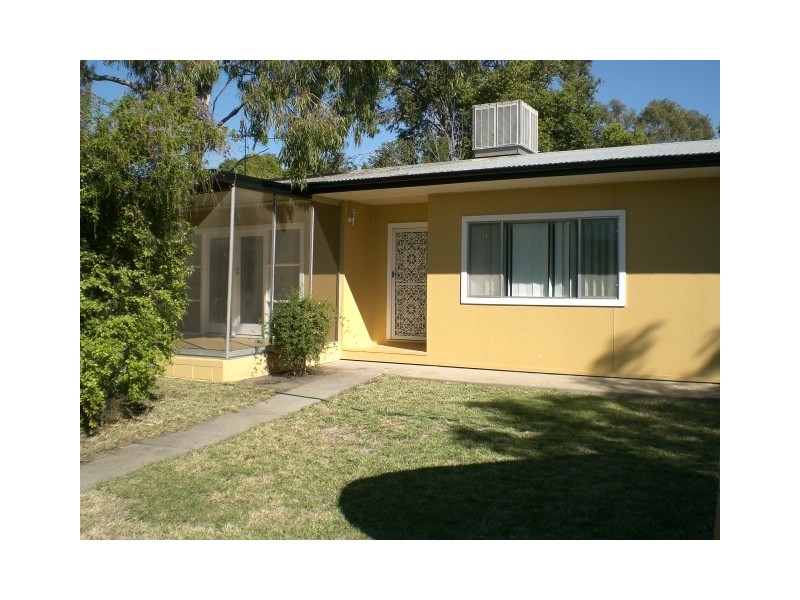 17 SUNNYSIDE ROAD, Moree NSW 2400