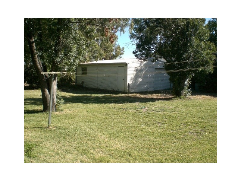 17 SUNNYSIDE ROAD, Moree NSW 2400