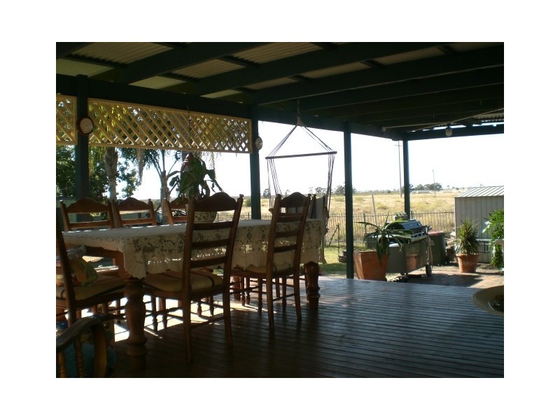 11 MENADOOL ROAD, Moree NSW 2400