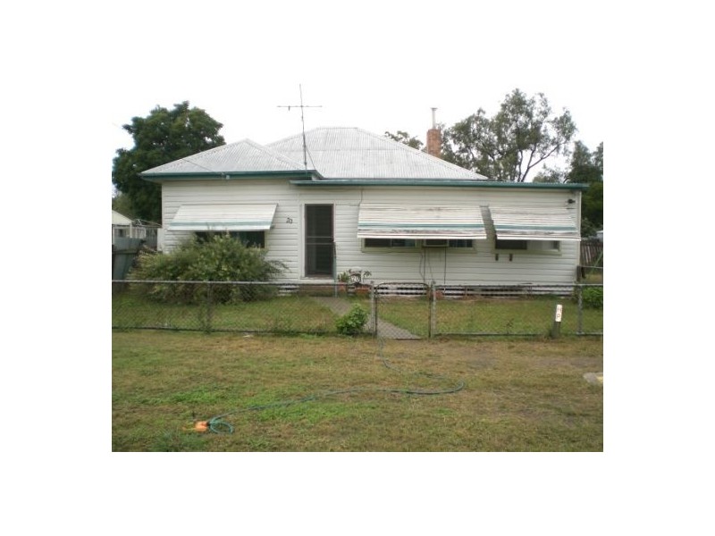 20 OAK STREET, Moree NSW 2400