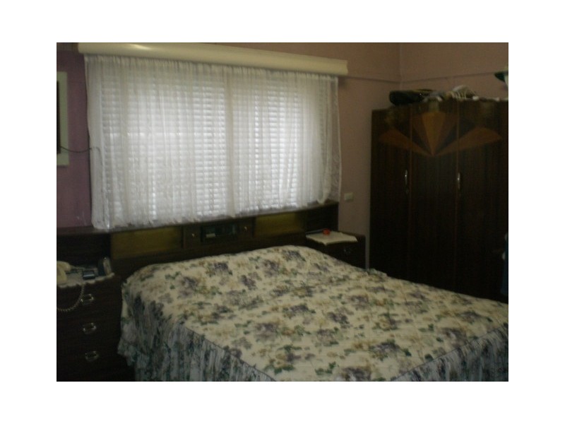 15 OAK STREET, Moree NSW 2400