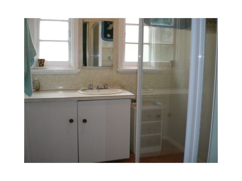 15 OAK STREET, Moree NSW 2400