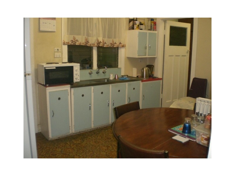 15 OAK STREET, Moree NSW 2400