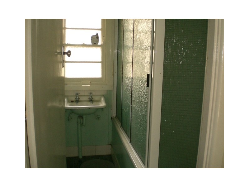 17 DOBBIE STREET, Moree NSW 2400