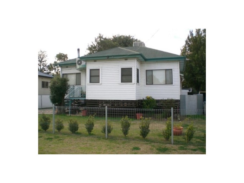 41 IRIS STREET, Moree NSW 2400