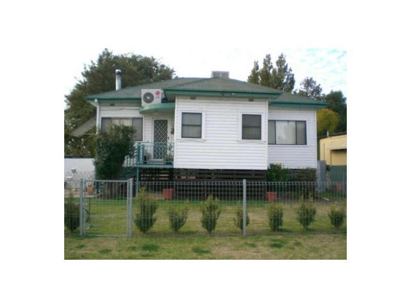 41 IRIS STREET, Moree NSW 2400