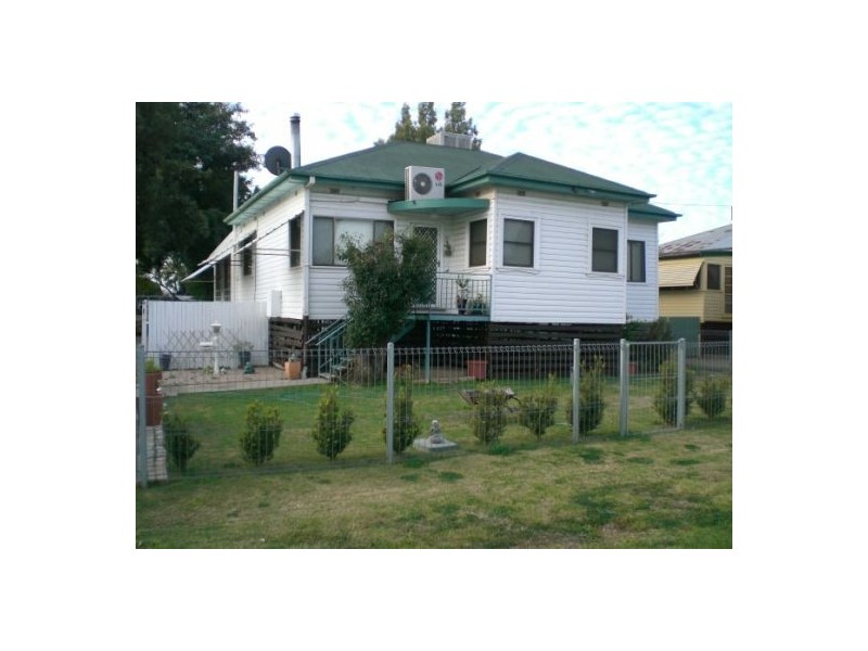 41 IRIS STREET, Moree NSW 2400