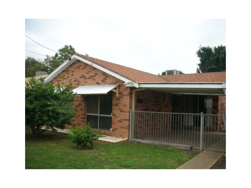 55 BLUEBERRY ROAD, Moree NSW 2400