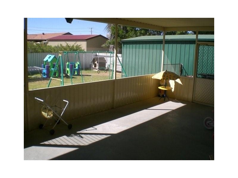 4 SHEOAK PLACE, Moree NSW 2400