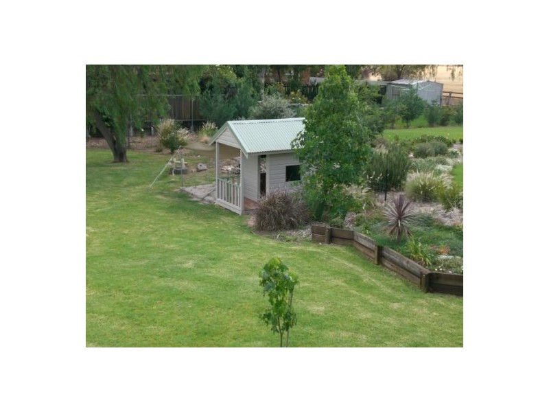 14 WARATAH STREET, Moree NSW 2400