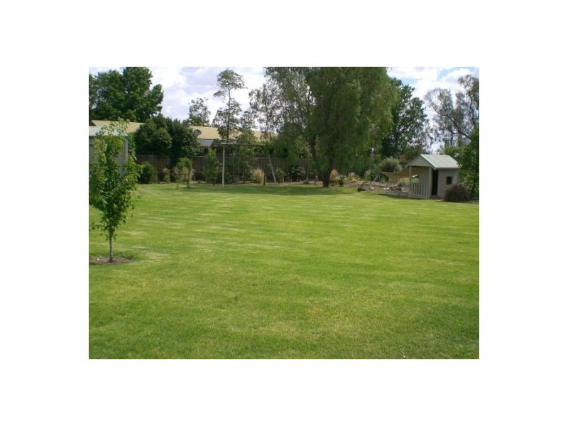 14 WARATAH STREET, Moree NSW 2400