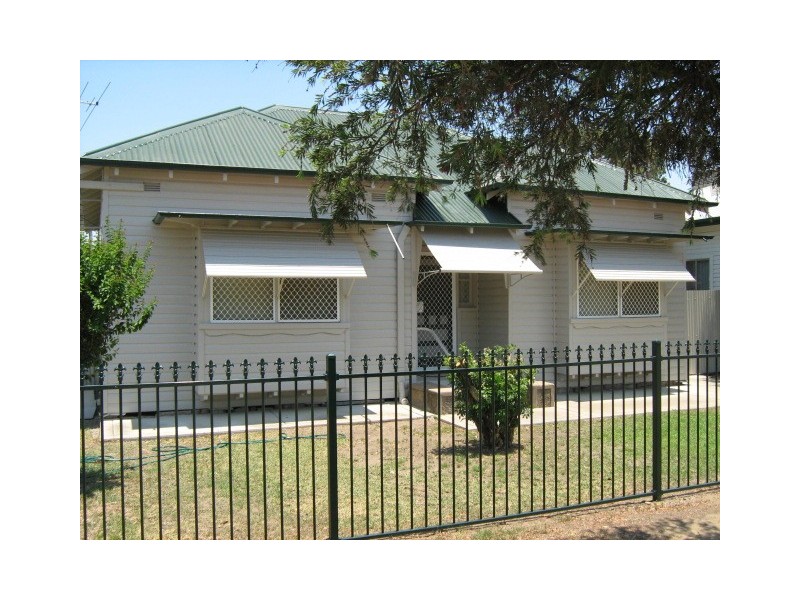 37 DOVER STREET, Moree NSW 2400