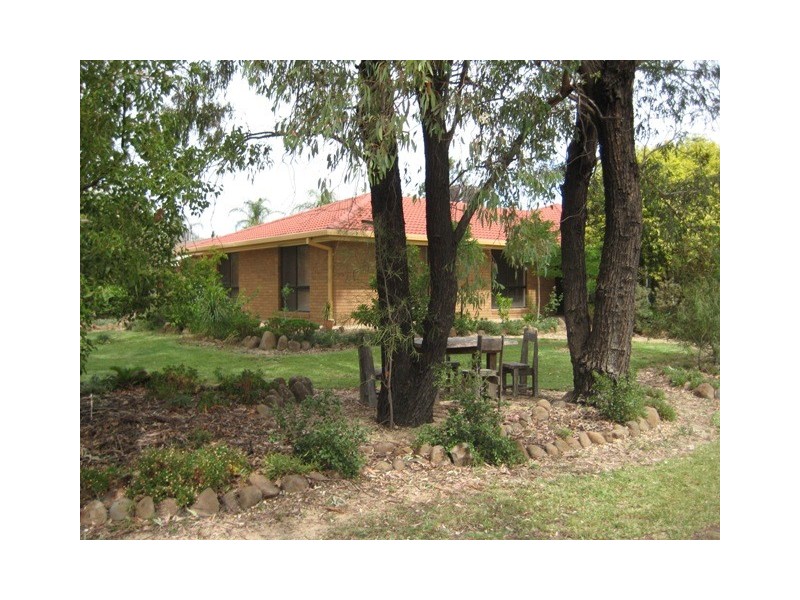 1 CUMMINS AVENUE, Moree NSW 2400