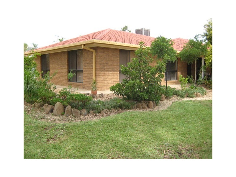 1 CUMMINS AVENUE, Moree NSW 2400