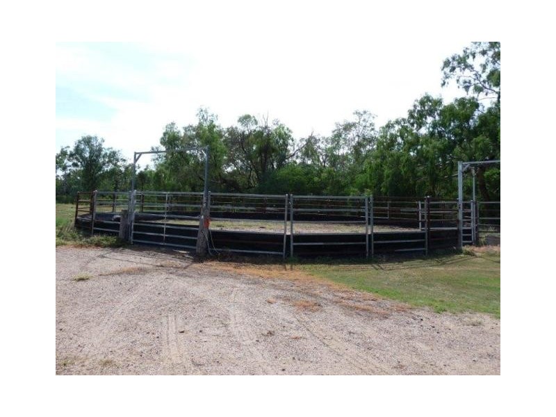 LOT 1 DP 100725 AHWAHNEE HOMESTEAD, Moree NSW 2400