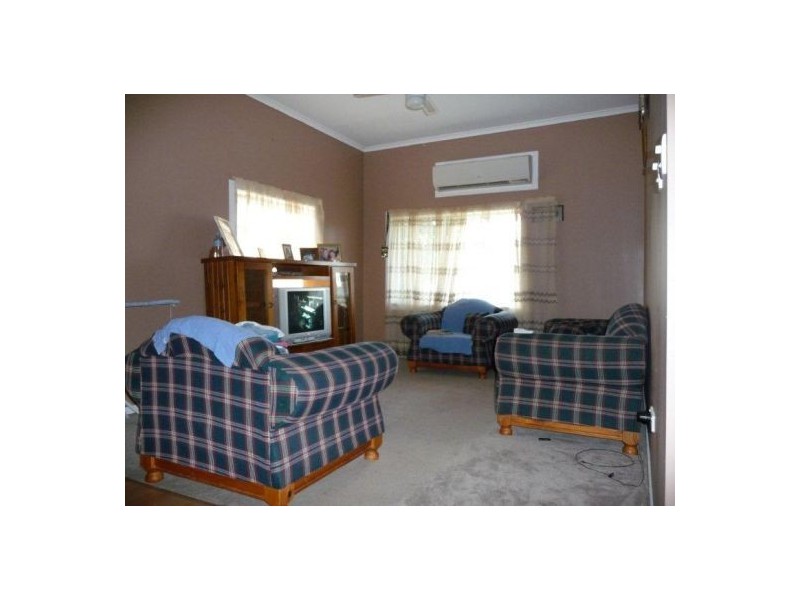 2 MITCHELL STREET, Moree NSW 2400