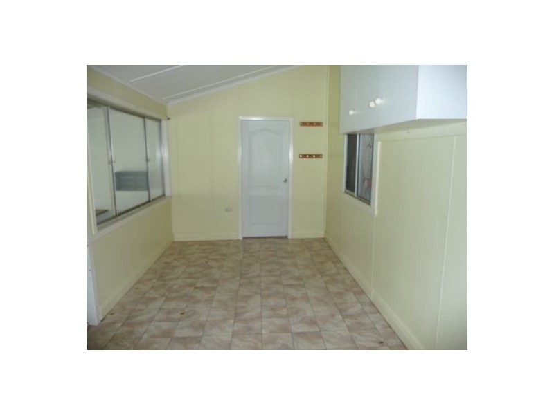 11 HUGH STREET, Ashley NSW 2400