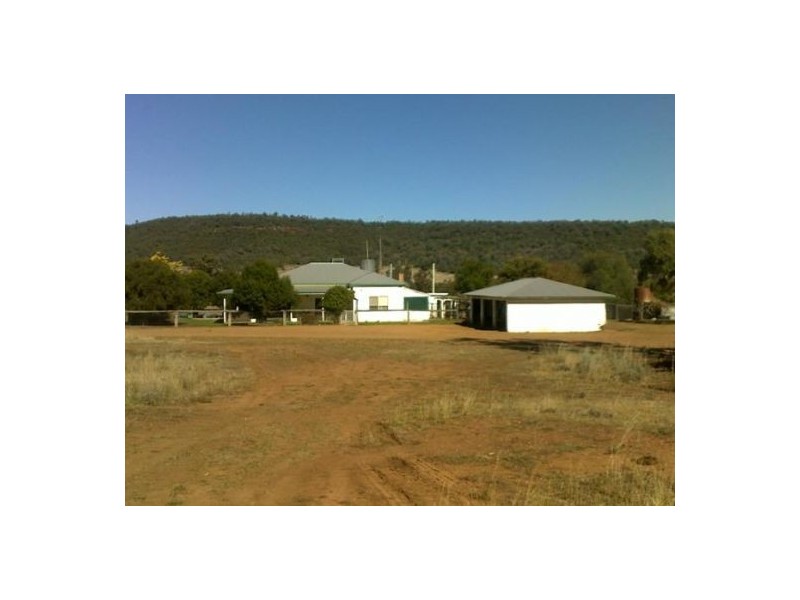 “BRIGALOW CREEK”, Gravesend NSW 2401