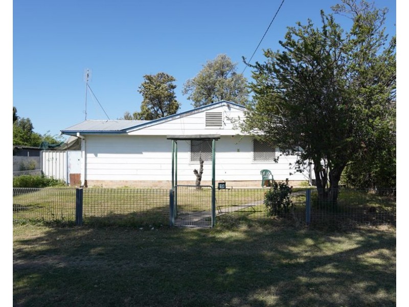 14 ADELAIDE STREET, Moree NSW 2400
