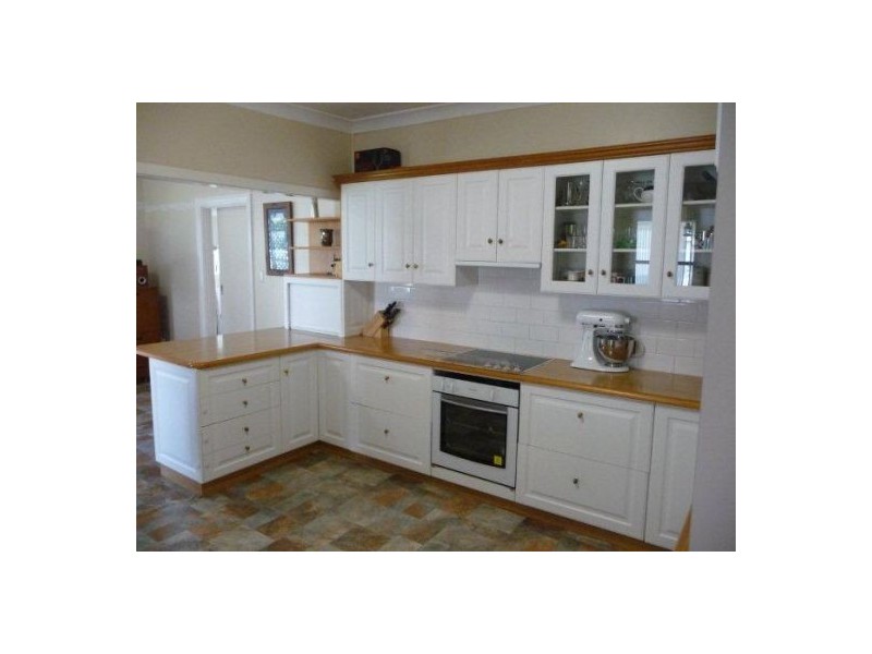 9 IRIS STREET, Moree NSW 2400