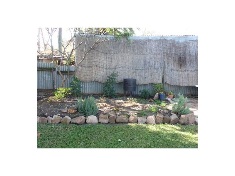 9 IRIS STREET, Moree NSW 2400