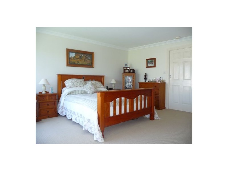 80 AMAROO DRIVE, Moree NSW 2400