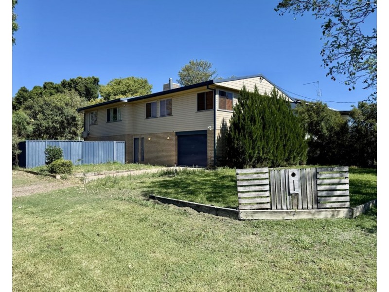 16 RUSE STREET, Moree NSW 2400