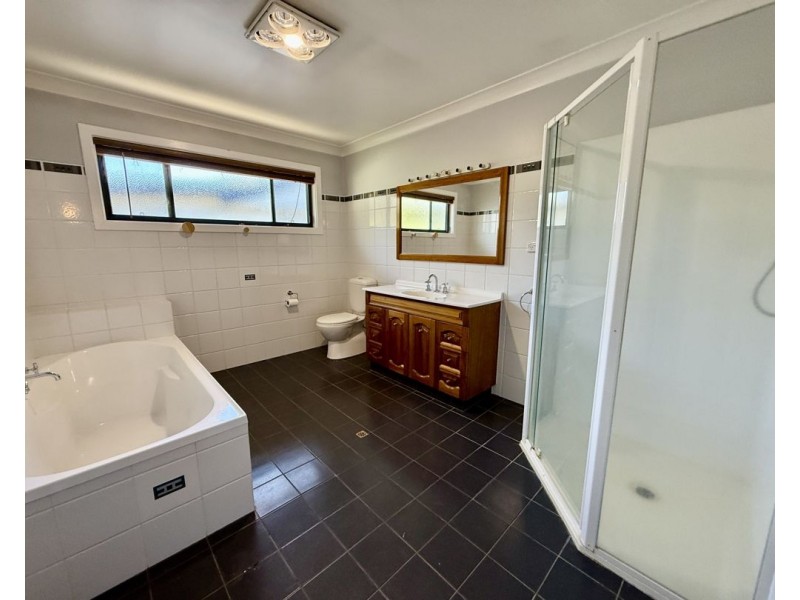 16 RUSE STREET, Moree NSW 2400