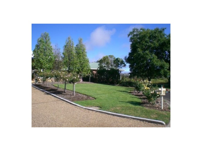 13 CALLAILLE AVENUE, Moree NSW 2400