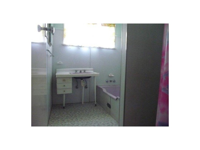 325 CHESTER STREET, Moree NSW 2400