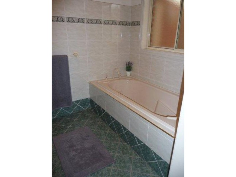 104 GREENBAH ROAD, Moree NSW 2400