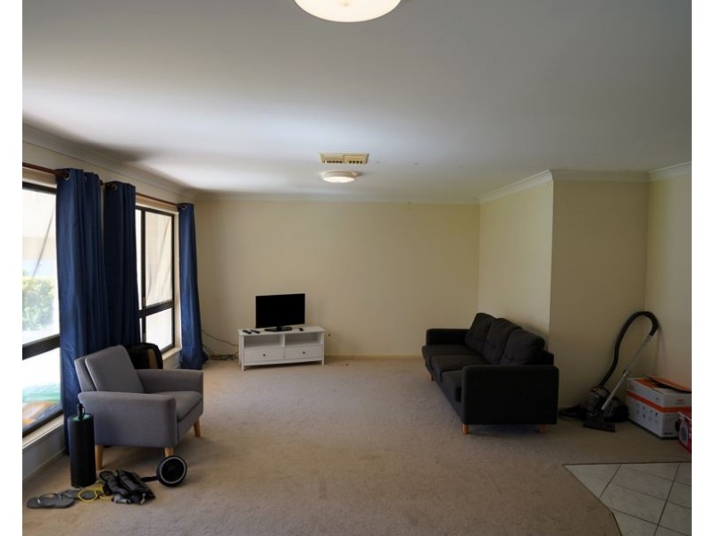 6 MYALL PLACE, Moree NSW 2400