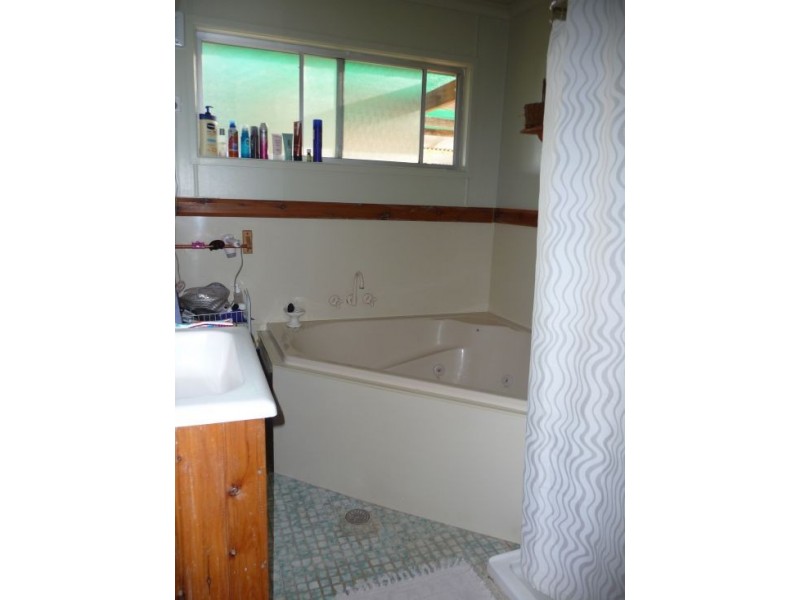 75 WILGA STREET, Ashley NSW 2400