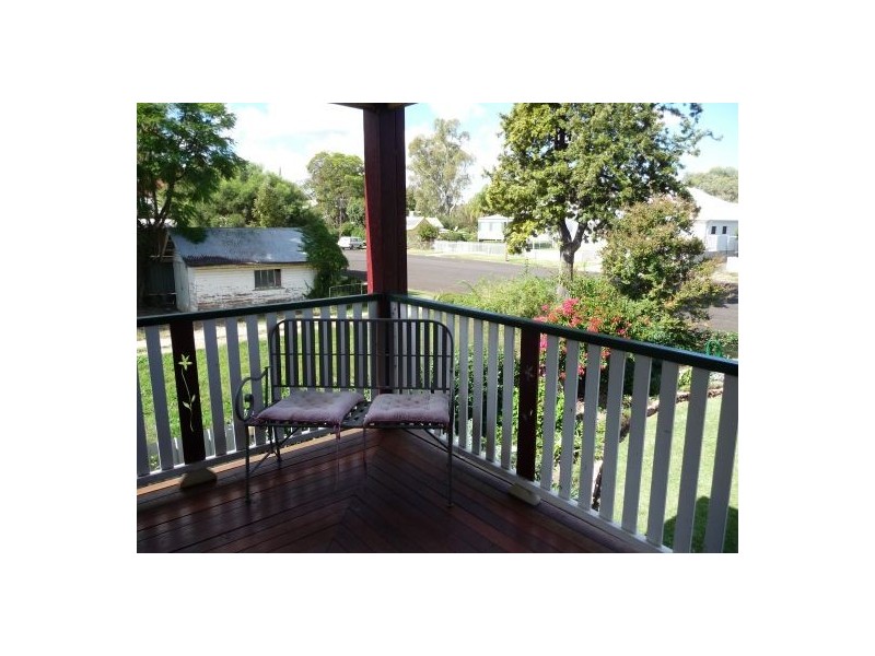 9 GWYDIR STREET, Moree NSW 2400