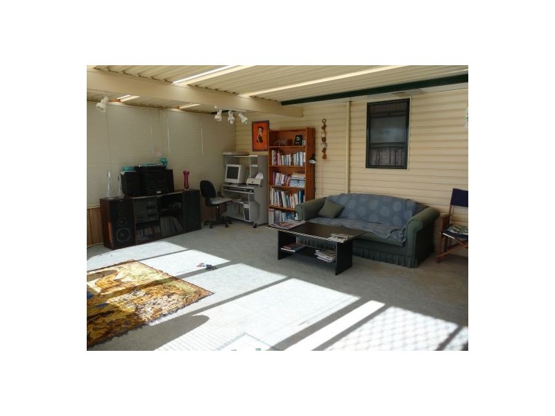 7 ROBERTSON AVENUE, Moree NSW 2400