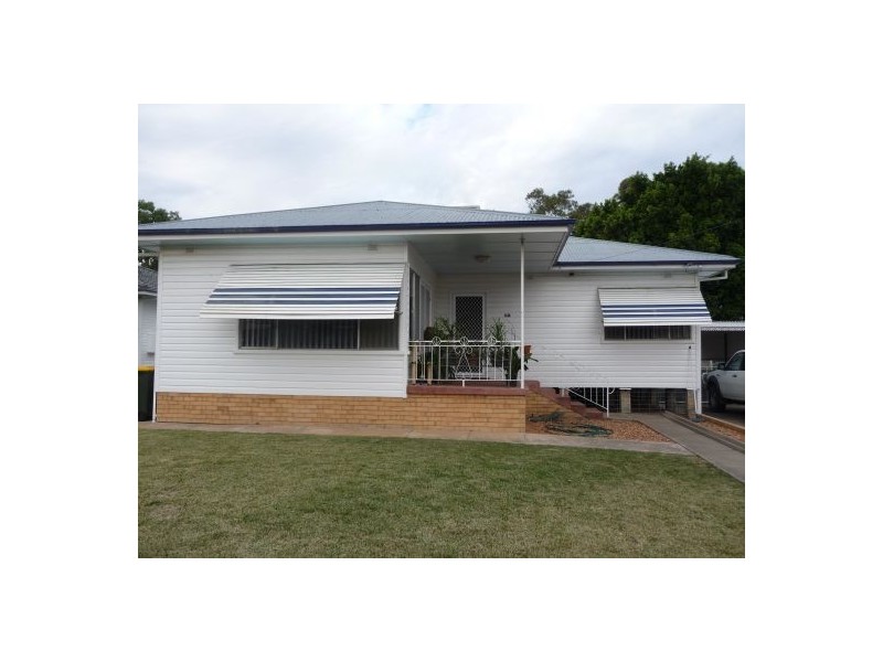 12 BELGRAVIA STREET, Moree NSW 2400