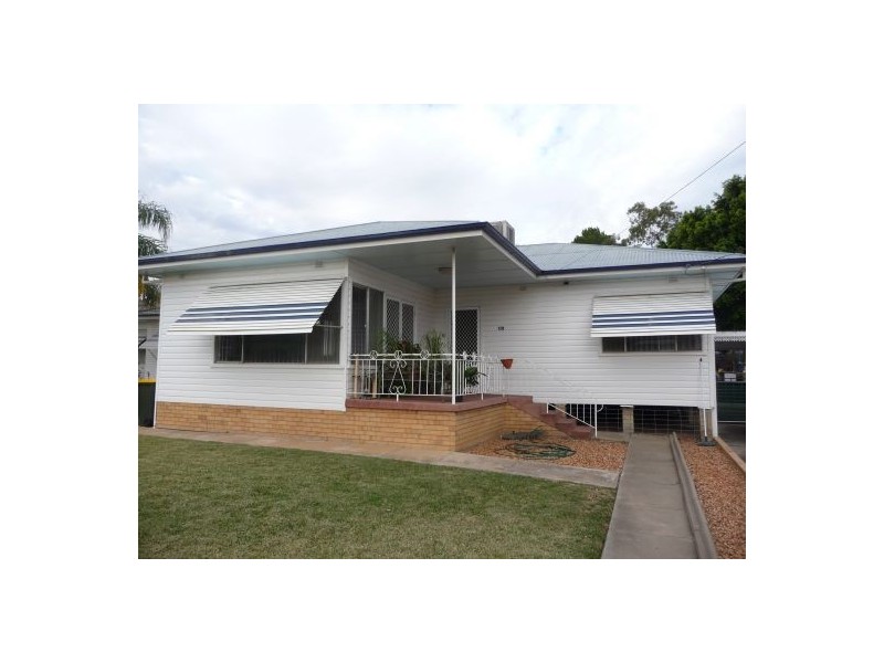 12 BELGRAVIA STREET, Moree NSW 2400