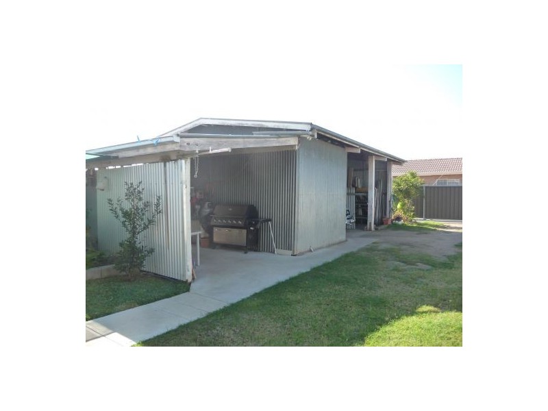 28 DOVER STREET, Moree NSW 2400