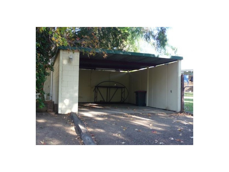 17 ORANA AVENUE, Moree NSW 2400